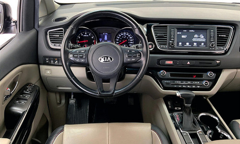 Kia Sedona 2020...
