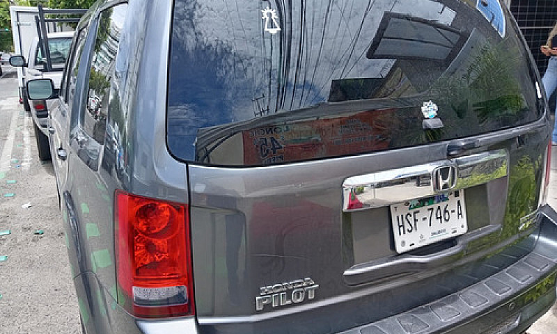 Honda Pilot Touring ...