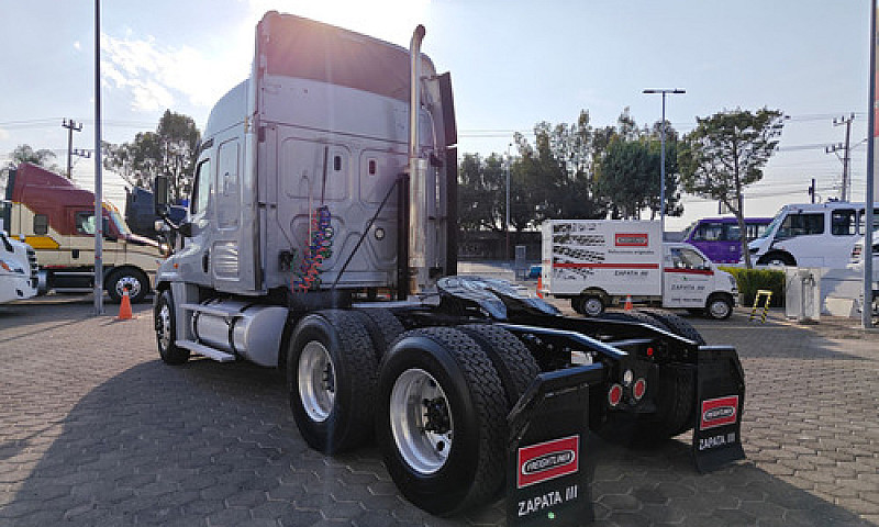 Freightliner Cascadi...