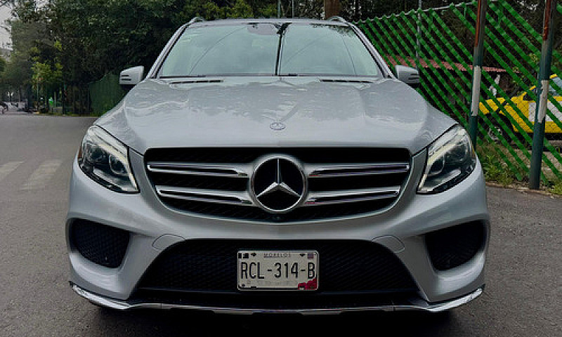Mercedes-Benz Clase ...