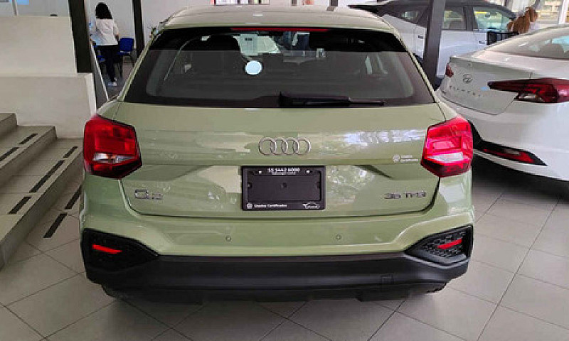 Audi Q2 2022...