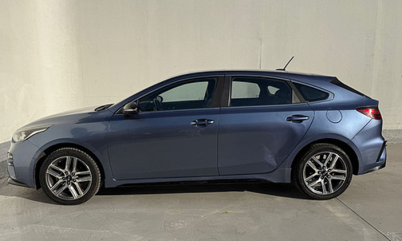 Kia Forte Hb 2020...