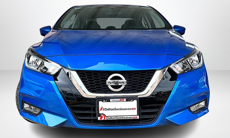 Nissan Versa 2022...