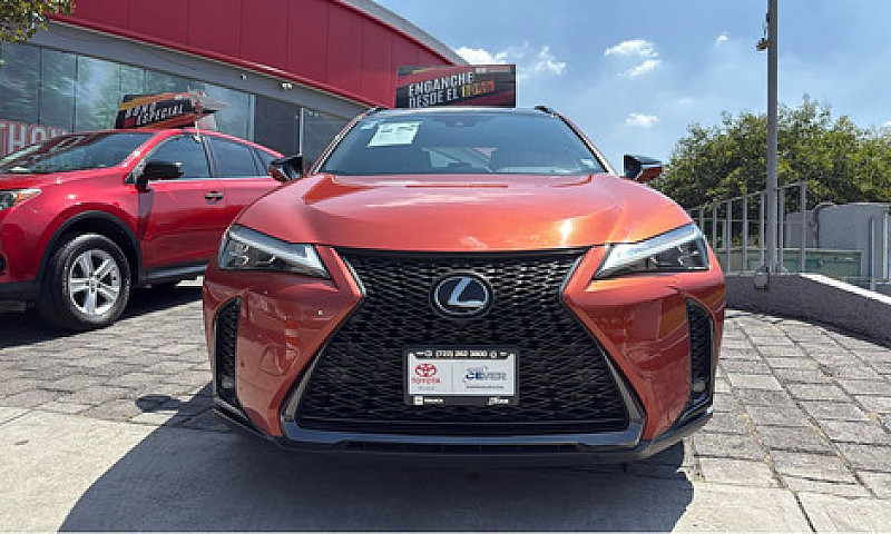 Lexus Ux 2023...