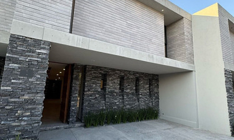 Casa Nueva A Estrena...