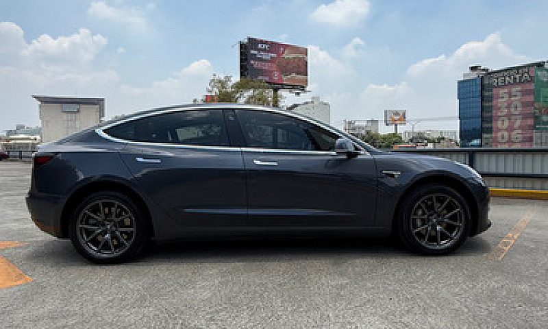 Tesla , Model 3 Long...