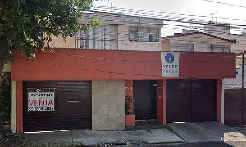 Casa En Venta, Calza...