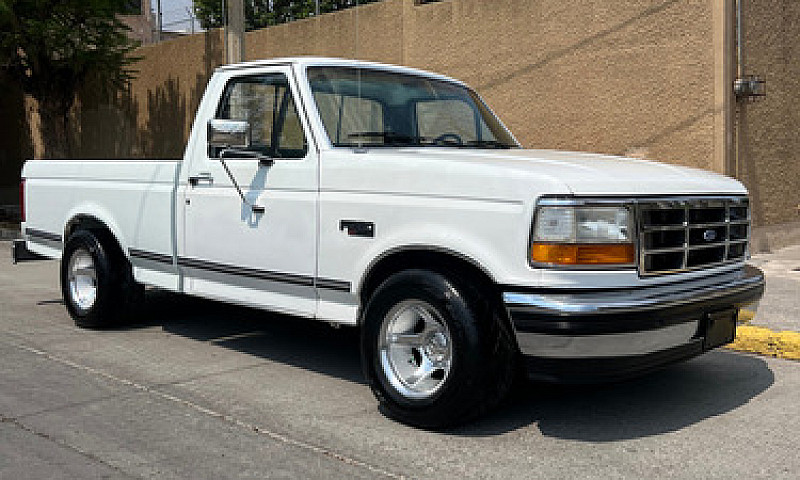Ford F-250 Xlt...