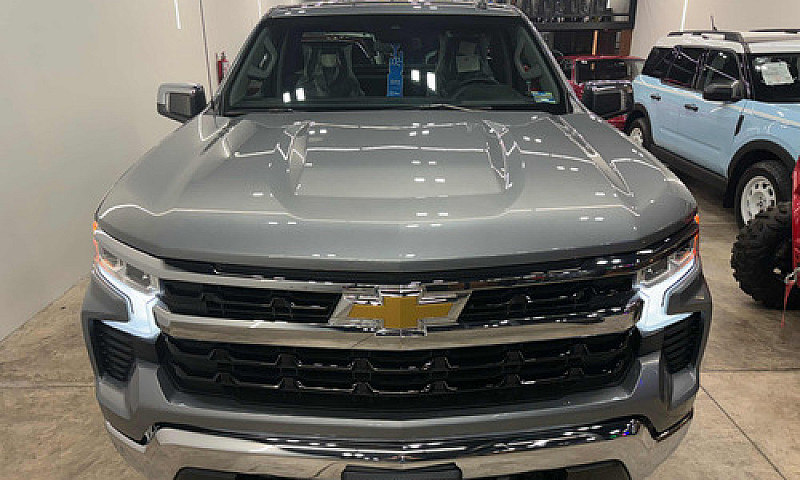 Chevrolet Cheyenne 5...