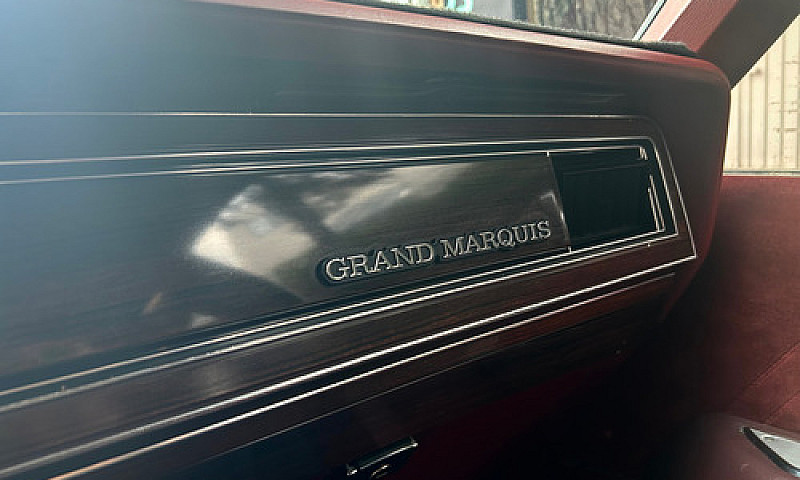 Grand Marquis 84 Sed...