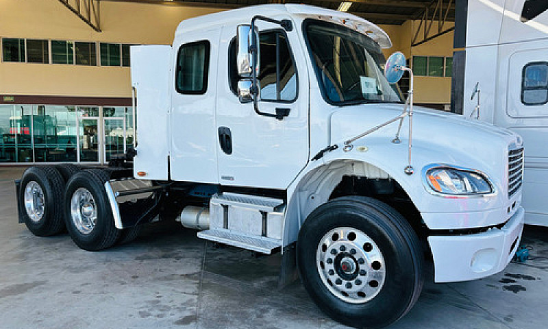 Freightliner M2 Año ...