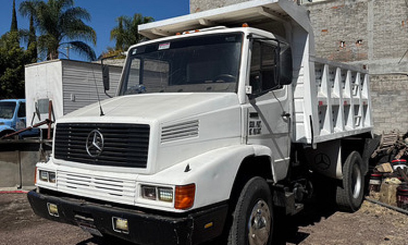 Mercedes Benz 1517 A...