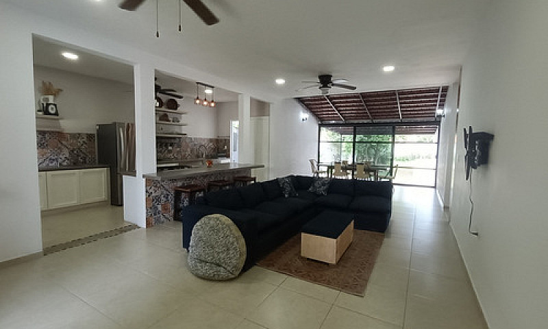Venta De Casa De Un ...