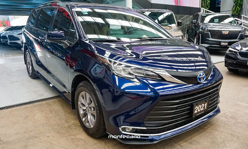 Toyota Sienna 2021...