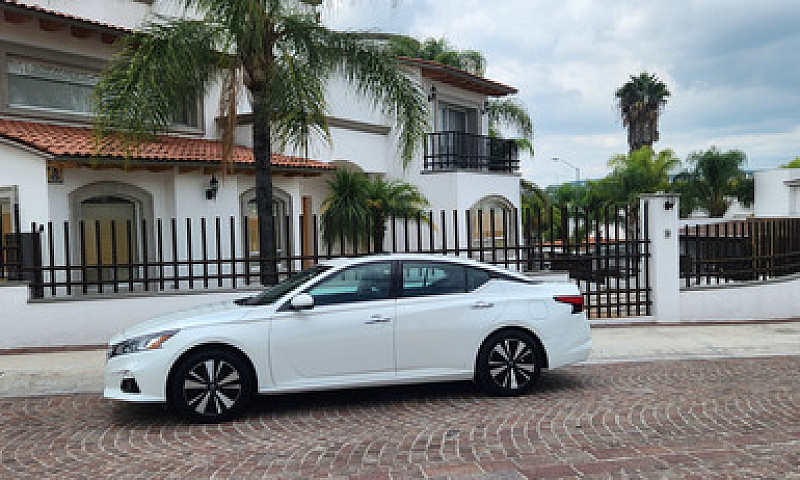 Nissan Altima 2.5 Ad...
