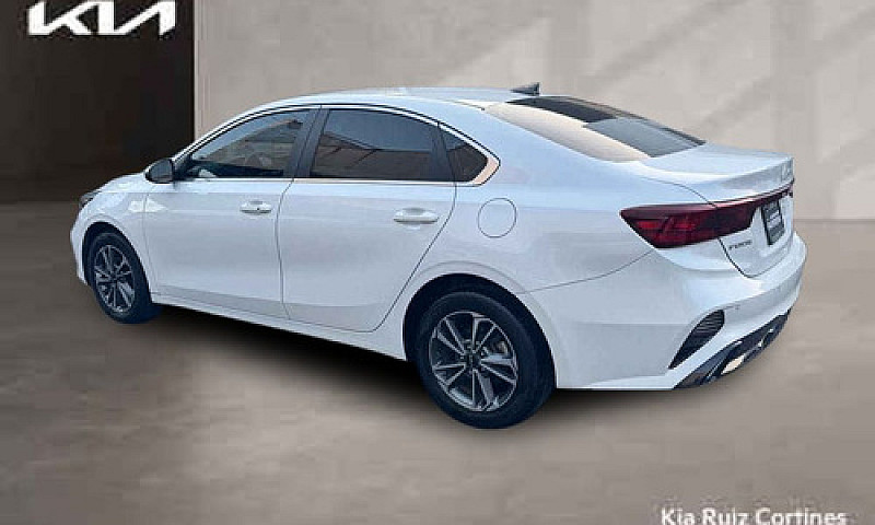 Kia Forte Sedan 2022...