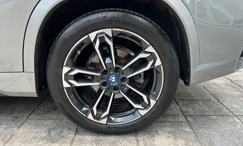 Bmw Ix1 2024...