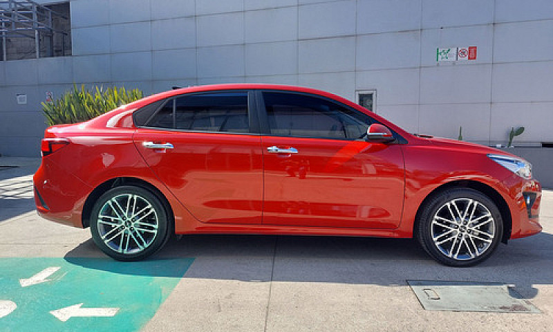 Kia Rio 2023...