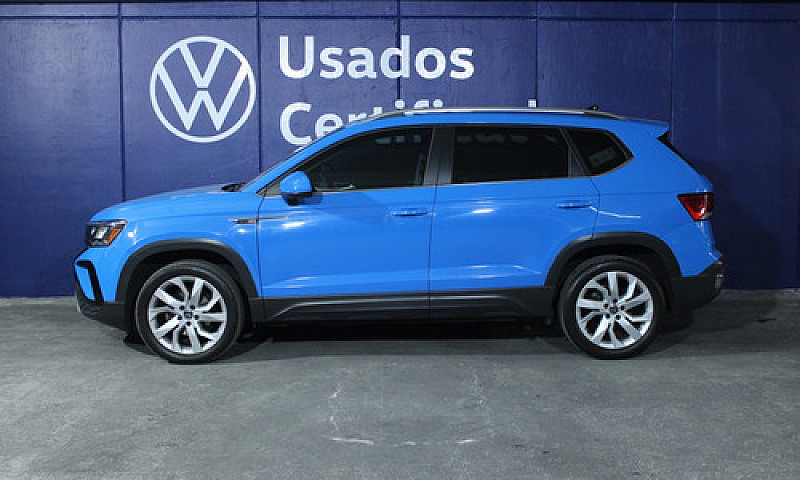 Volkswagen Taos 2021...