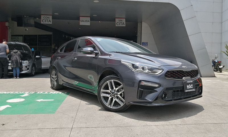 Kia Forte 2020...