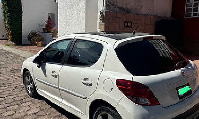 Peugeot 207 1.6 5P F...