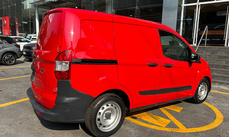 Ford Transit 2021...