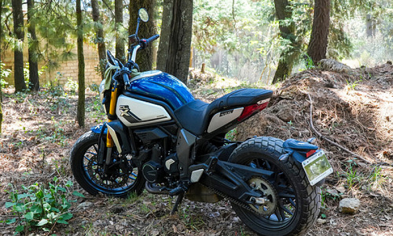 Cf Moto Clx 700 Heri...
