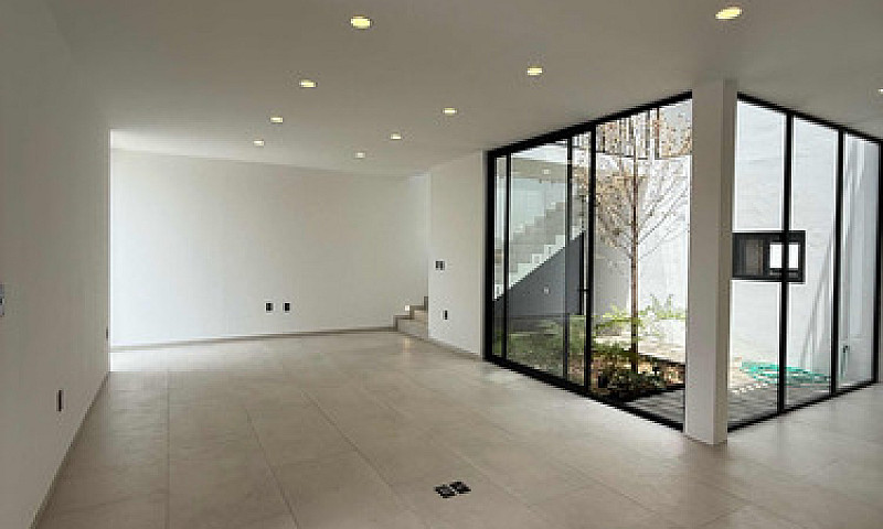 Casa Minimalista Con...
