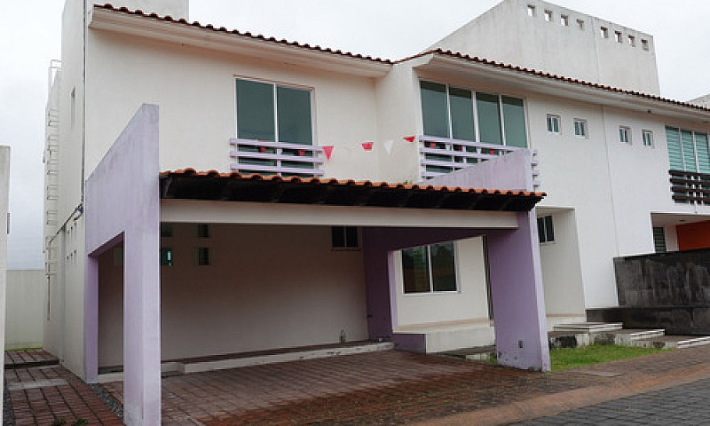 Espectacular Casa De...