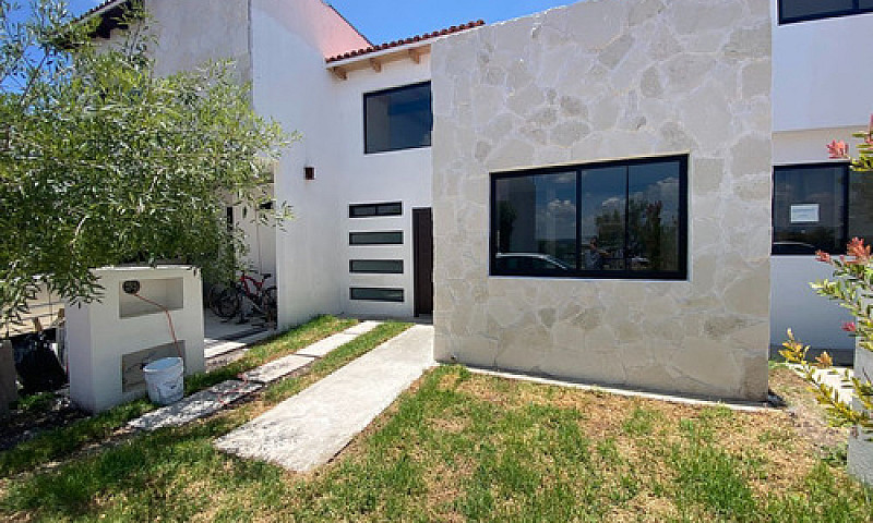 Casa Sevilla - Ciuda...