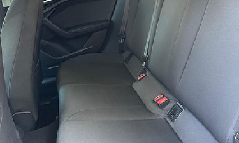 Audi A1 1. 0 Sportba...