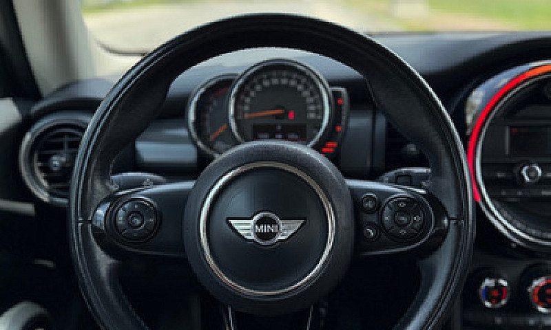 Mini Cooper 1.5 Salt...