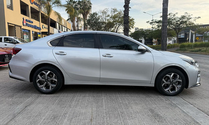 Kia Forte Sedan 2019...