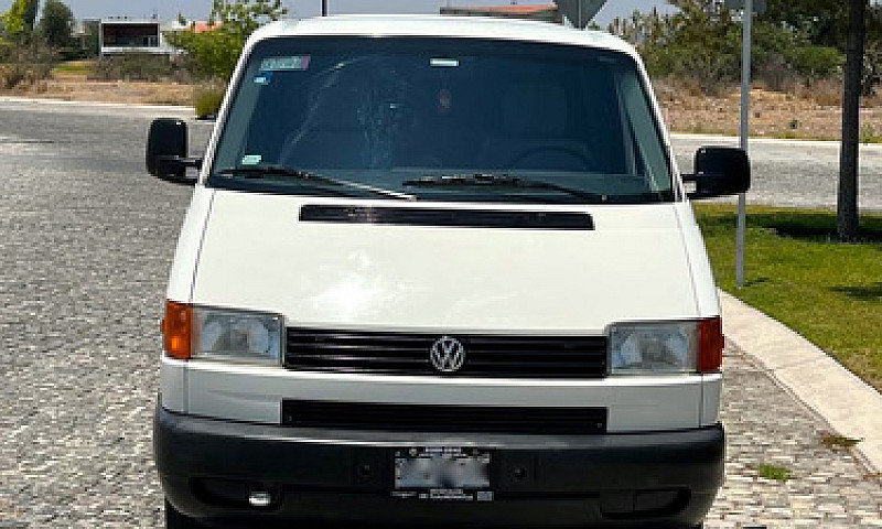 Volkswagen Eurovan 2...