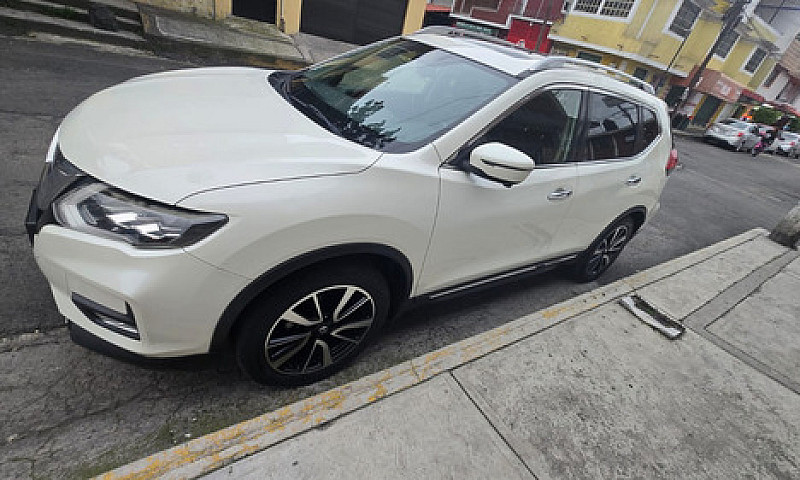 Nissan X-Trail 2.5 E...