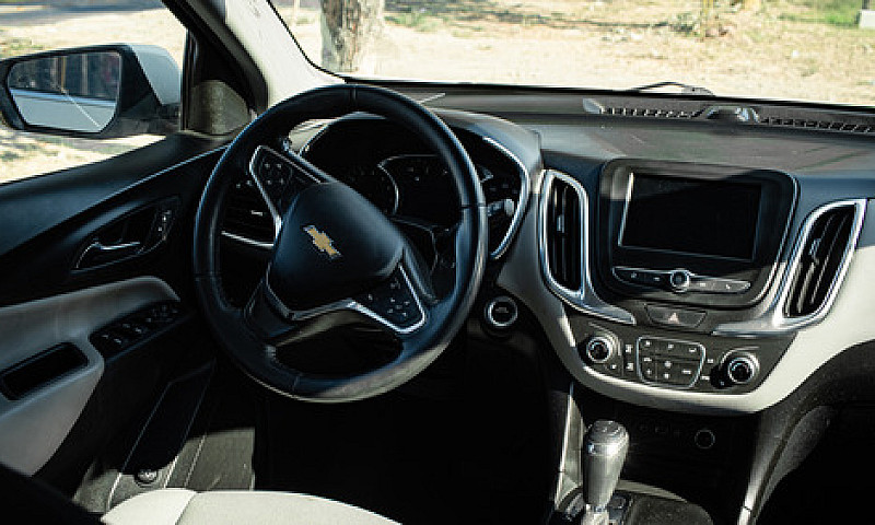 Chevrolet Equinox 1....