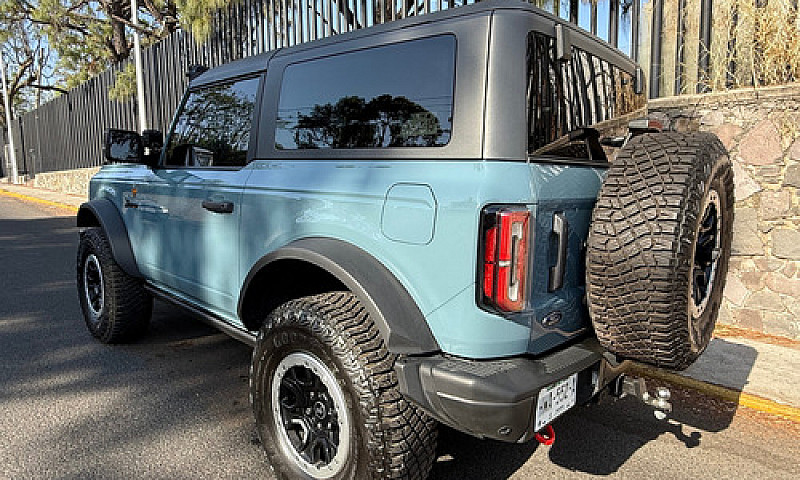 Ford Bronco 2.0T Spo...