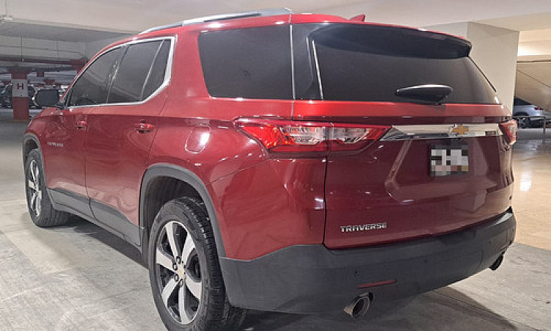 Chevrolet Traverse 2...