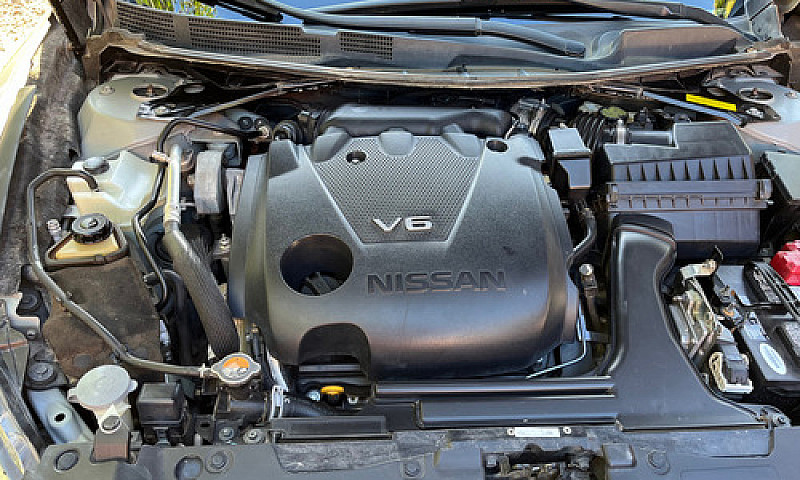 Nissan Maxima 3.5 Ad...
