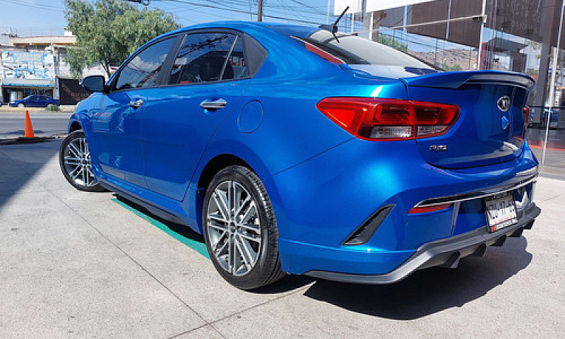 Kia Rio 2021...
