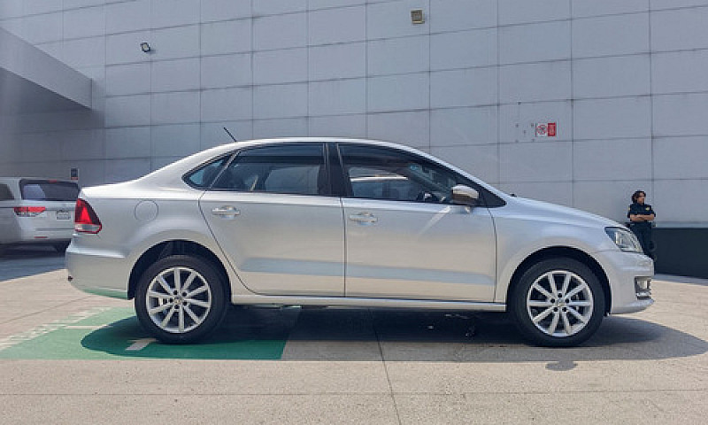 Volkswagen Vento 201...