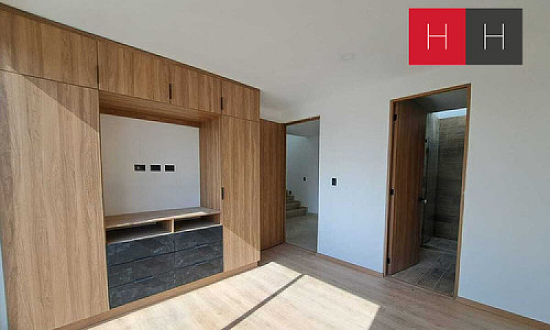 Casa En Venta En Lom...