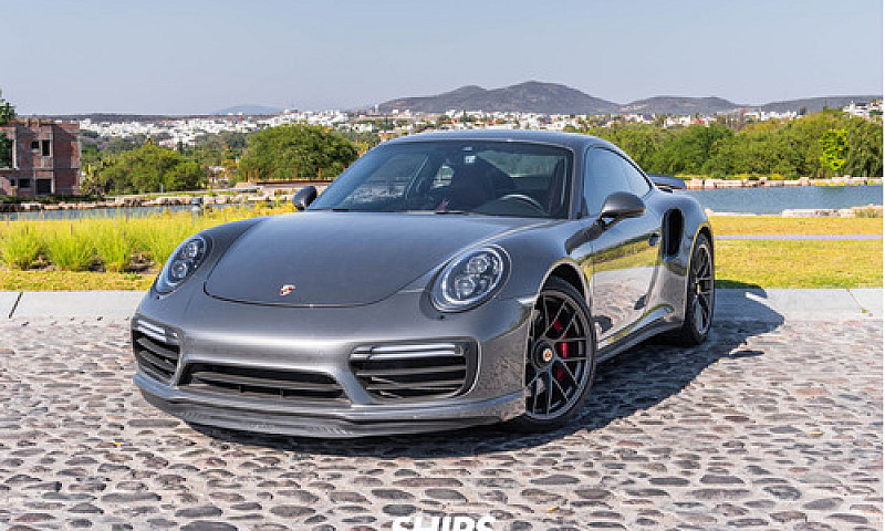 Porsche 911 2018...