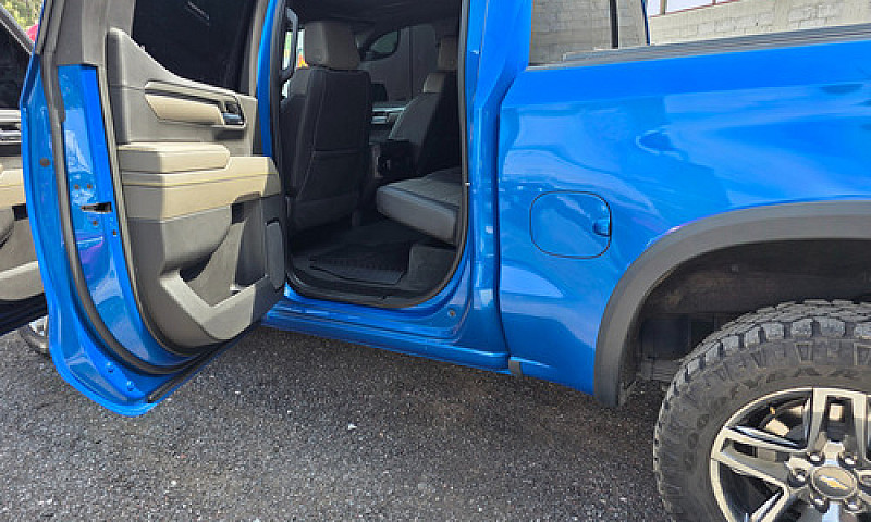 Chevrolet Cheyenne 6...