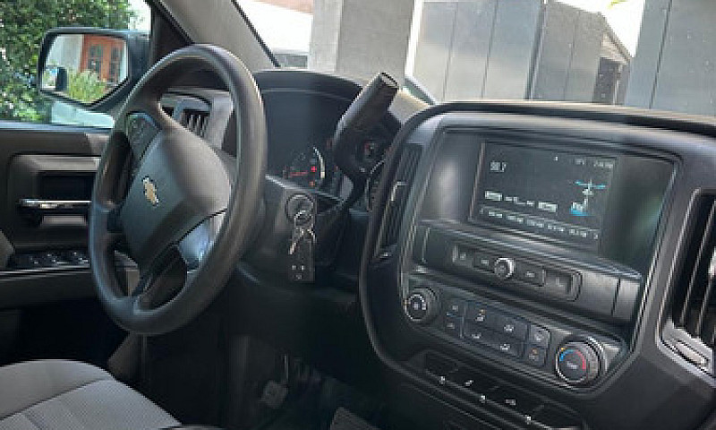 Chevrolet Silverado ...