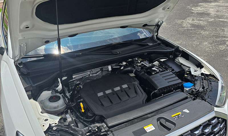 Audi Q3 2.0 S Line 1...