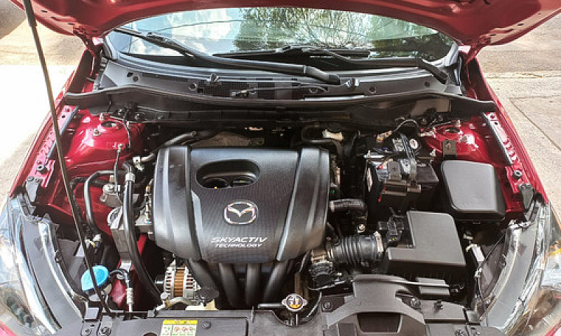 Mazda Mazda 2 1.5 I ...