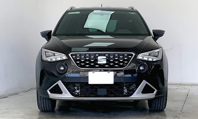 Seat Arona 2022...