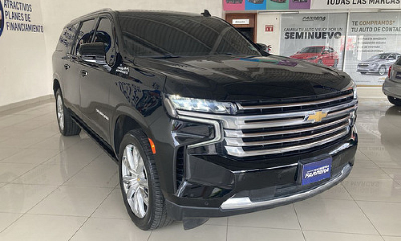 Chevrolet Suburban 2...