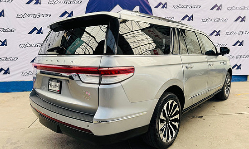Lincoln Navigator 20...